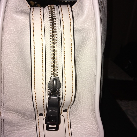 Coach 1941 Rogue rocketeer - Picture 2 of 8